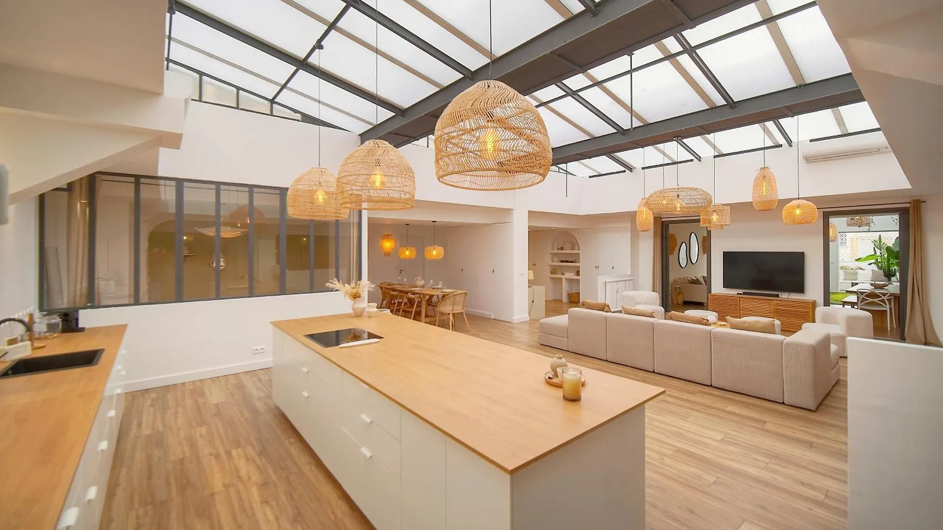 Elo - Loft 280M2- Luxe- 3Chambres - Vca Cannes France